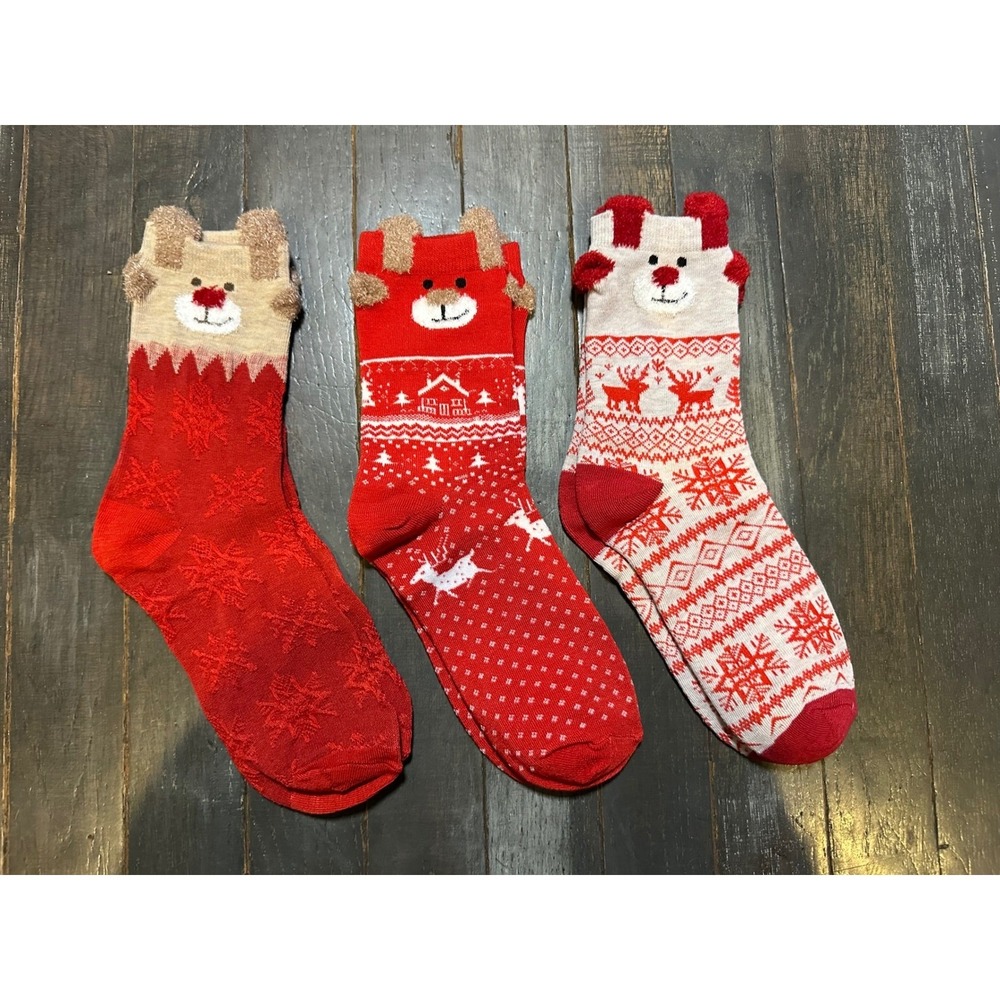 Christmasโ Holiday Crew Socks Set 3 Pairs Reindeer Bear Fair Isle Red White Tan